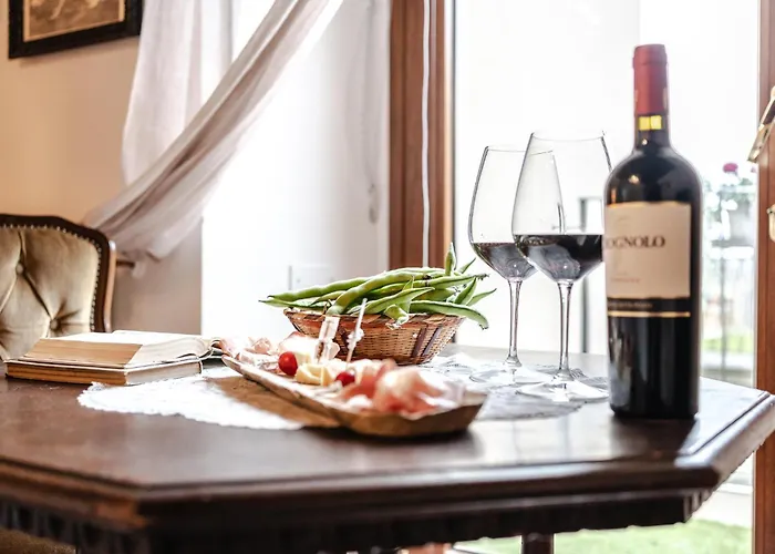 شقة La Finestra Sul Tramonto Dimora Storica لاتيرينا